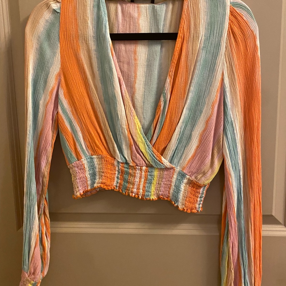 Long sleeve crop top